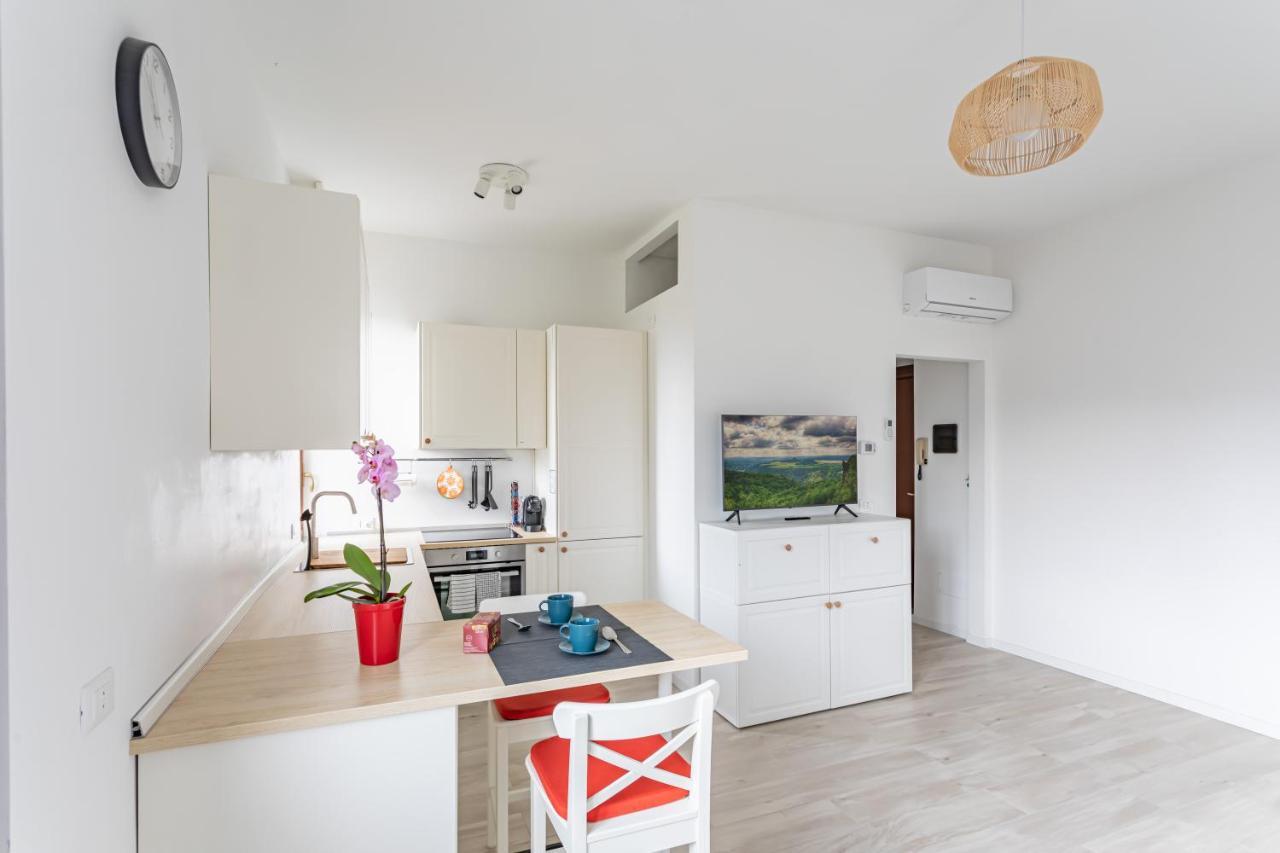 House Maga - By Host4U Apartment Brescia Ngoại thất bức ảnh